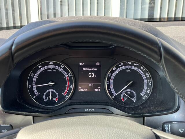 Skoda Kodiaq 1.5 TSI Active 150 PK I Clima I Stoelverwarming I Trekhaak