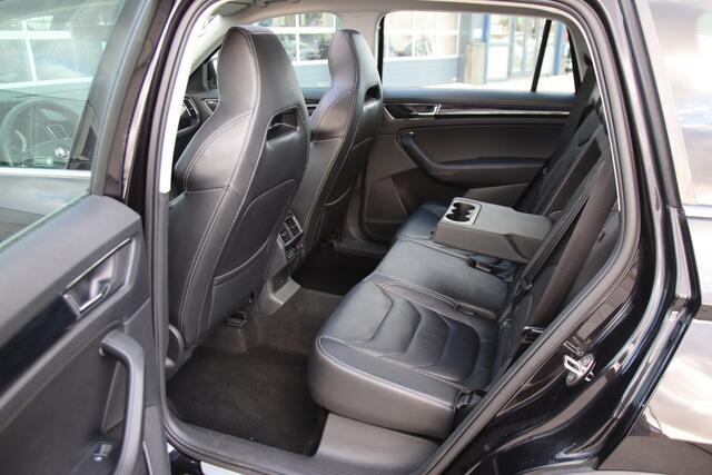 Skoda Kodiaq 1.5 TSI Style Business Pano, Leer, Full LED, trekhaak Aanbieding!
