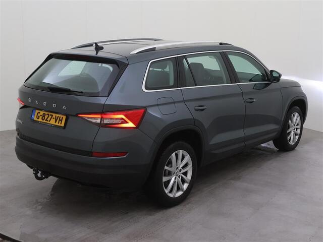 Skoda Kodiaq 1.5 TSI Business Edition / Led / Pano / Camera / Trekhaak / Parkeersensoren / Lichtmetaal 18 inch /
