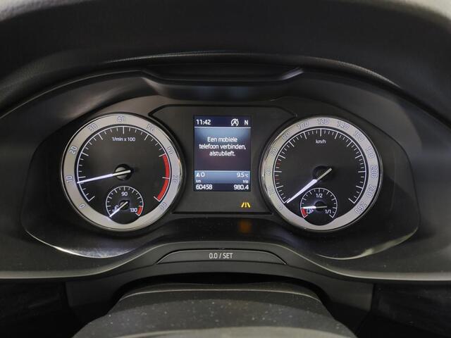 Skoda Kodiaq 2.0 TSI DSG 4x4 Style Business Wegklapbare trekhaak - Adaptieve Cr.control - Elektr.achterklep - Keyless entry - NL auto