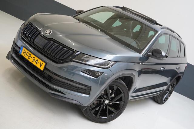 Skoda Kodiaq 1.5 TSI 150pk Sport Line 7-persoons Automaat | Panoramadak | Virtual cockpit | Lm velgen 20" | Adaptive cruise |