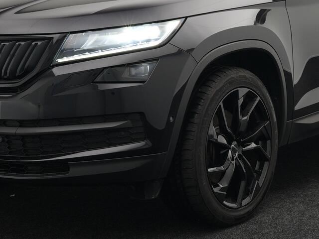 Skoda Kodiaq 2.0 TSI 4x4 Style 180pk DSG Dealer O.H | Panodak | Lederen RS Sportstoelen Memory | Adaptive Cruise | 360 Camera | Canton Audio | 20"L.M | Keyless | Sfeerverlichting | Apple Carplay | BLIS |