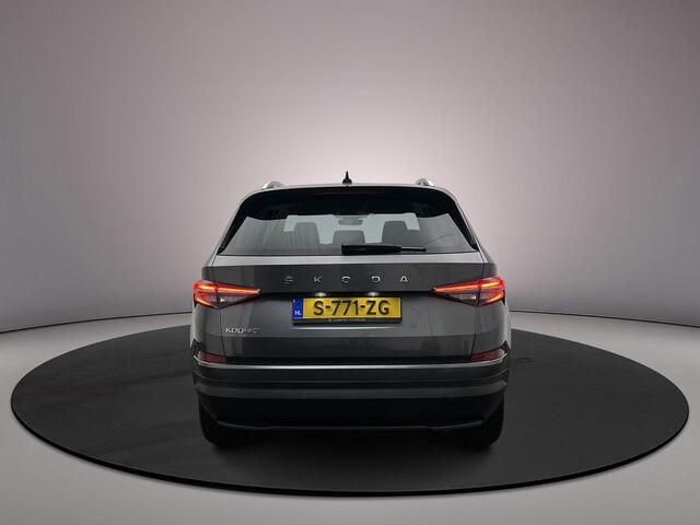 Skoda Kodiaq Business Edition Plus 1.5 TSI 150pk DSG Automaat Trekhaak, Adaptive cruise control, Navigatie, 360 camera, Stoelverwarming, Elektrische achterklep, LED verlichting, Parkeersensoren