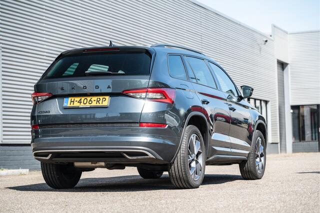 Skoda Kodiaq 2.0 TDI 150pk DSG Sportline Business | Navi by App | Adapt. Cruise | El. Trekhaak | Camera