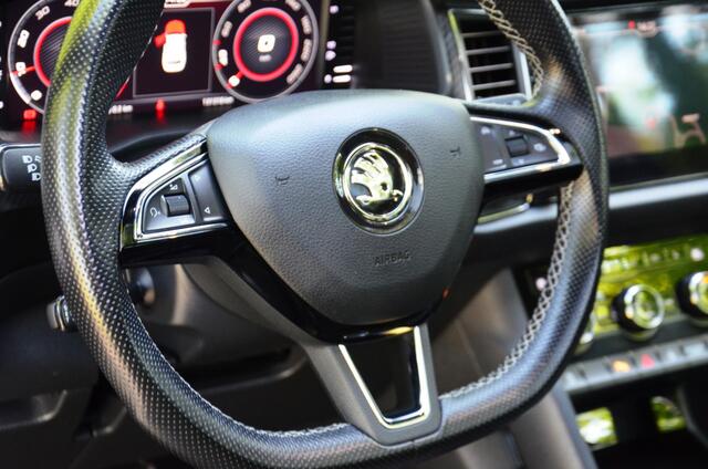 Skoda Kodiaq 1.5 TSI Sportline Business 7 Persoons Navi/Led/Ecc/Pdc/Achteruitrij-camera/Stoelverwarming/Panoramadak/Half-Leer/Privacy-Glass/Cruise control adaptief/Elektrisch verstelb. bestuurdersstoel met geheugen/Trekhaak-Wegklapbaar/Canton