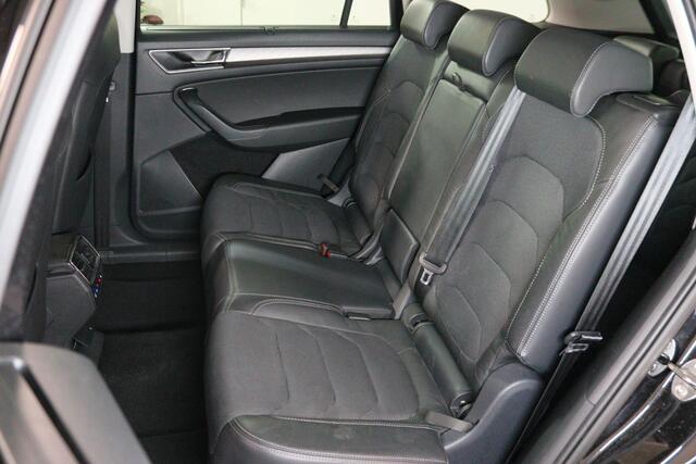 Skoda Kodiaq 1.5 TSI Style, Business, 7-Persoons, Trekhaak, Panoramadak, Navigatie, Apple CarPlay/Android Auto, Schuif/Kanteldak, Achteruitrijcamera, Climate Control, Bluetooth, Stoelverwarming, Stuurverwarming