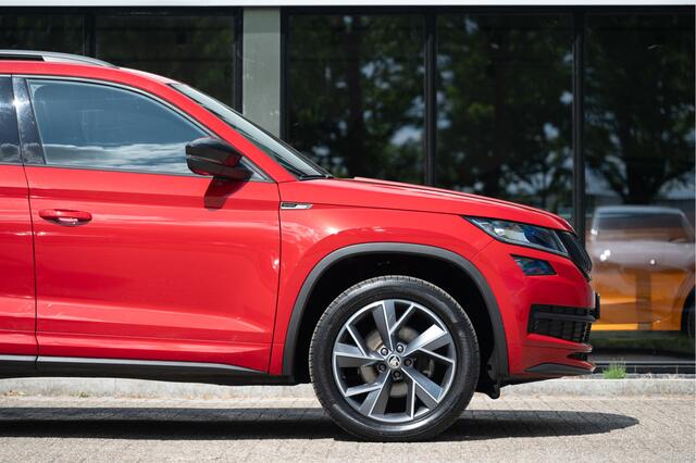 Skoda Kodiaq 1.5 TSI Sportline Business | Camera | El. Trekhaak | Dodehoek | Navi | Virtual | Stoelverw.