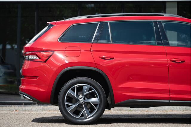 Skoda Kodiaq 1.5 TSI Sportline Business | Camera | El. Trekhaak | Dodehoek | Navi | Virtual | Stoelverw.