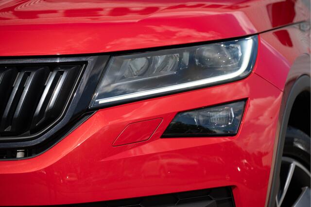 Skoda Kodiaq 1.5 TSI Sportline Business | Camera | El. Trekhaak | Dodehoek | Navi | Virtual | Stoelverw.