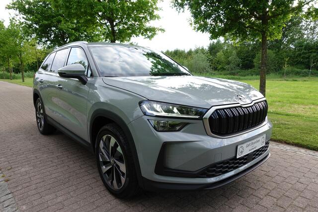 Skoda Kodiaq 1.5 TSI MHEV Business Edition 7p. | LED | Stoelverwarming | Camera | CarPlay | Navi |