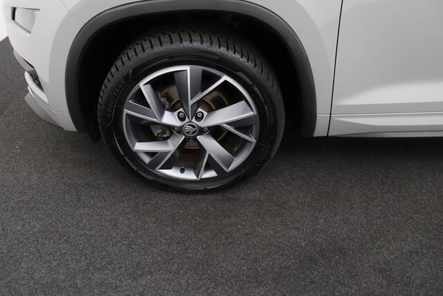 Skoda Kodiaq 1.5 TSI Sportline Camera Elek. Trekhaak Dodehoek Adapt. Cruise