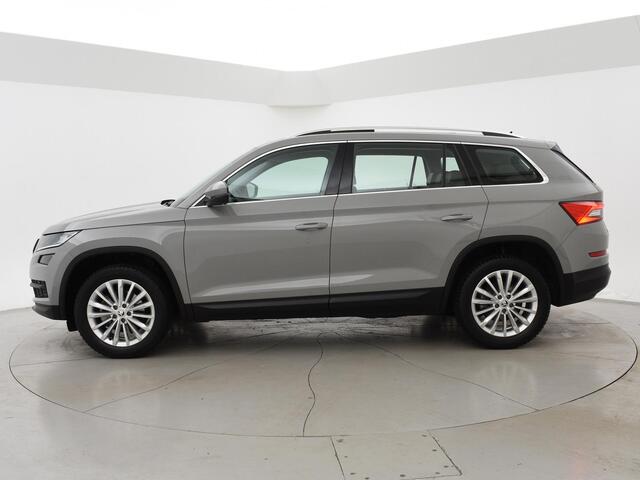 Skoda Kodiaq 1.5 TSI 7-PERSOONS STEEL GREY + TREKHAAK | PANORAMA | ADAPTIVE CRUISE | STUUR/STOELVERWARMING