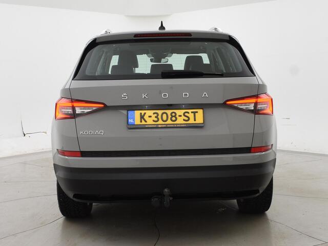 Skoda Kodiaq 1.5 TSI 7-PERSOONS STEEL GREY + TREKHAAK | PANORAMA | ADAPTIVE CRUISE | STUUR/STOELVERWARMING
