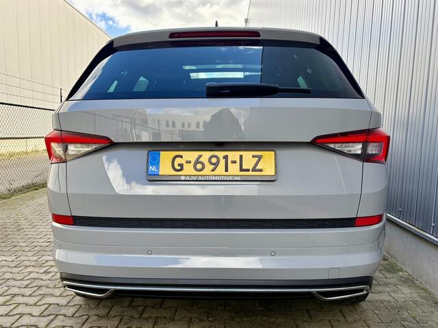 Skoda Kodiaq 1.5 TSI AUT SPORTLINE BUS. 7 PERSOON STEEL GREY! PANODAK