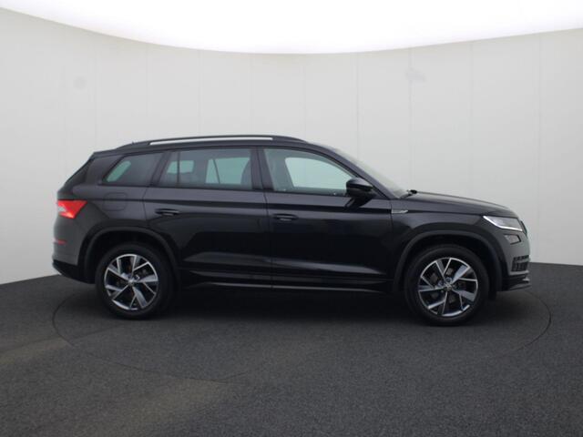 Skoda Kodiaq 1.5TSI 150PK Sportline Business DSG automaat | Leder/Alcantara | Achteruitrijcamera | Stoelverwarming |
