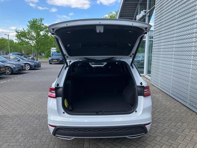 Skoda Kodiaq Sportline Business 1.5 TSI PHEV 204 pk DSG | Automaat | Trekhaak | Panorama dak | 19'' Lichtmetalen velgen |