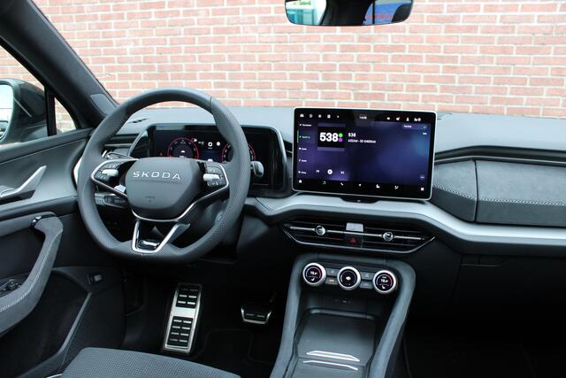 Skoda Kodiaq Sportline 1.5 TSI 150PK 7-ZITS MHEV DSG |MATRIX|TREKHAAK|PANO-DAK|CAMERA|ACC|