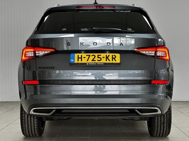 Skoda Kodiaq 1.5 TSI Sportline Business/ Automaat!/ 20'' LMV/ Zwarte-Hemel/ Virtual Cockpit/ Camera/ Keyless-GO/ LED Koplampen/ Lane-Assist./ Half Leder - Alcantara/ Apple + Android/ DAB+/ Stoelverw./ Elek. Stoel(en) + Memory.
