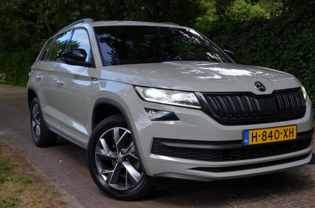 Skoda Kodiaq 1.5 TSI Sportline Business Navi/Led/Ecc/Pdc/Achteruitrij-camera/Stoelverwarming/Half-Leer/Privacy-Glass/Cruise control adaptief/Elektrisch verstelb. bestuurdersstoel met geheugen/Virtual Cockpit