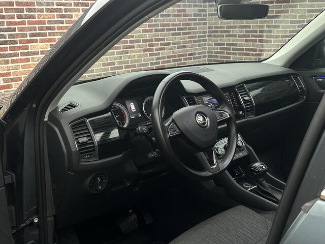 Skoda Kodiaq 2.0 TSI 4x4 Style Business 7 Persoon DSG Trekhaak Stoelvrwm Panorama