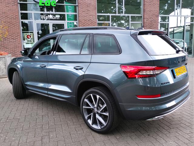 Skoda Kodiaq 1.5 TSI DSG Sportline Business Panoramadak - Adaptieve Cruise Control - Premium audio - 20Inch LMV - Dodehoek detectie
