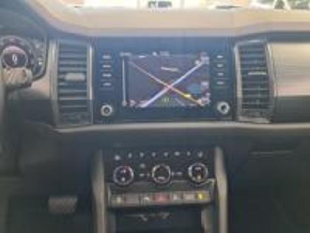 Skoda Kodiaq 1.5 TSI Business Edition, 7-Persoons, Trekhaak draaibaar, Virtual Cockpit,