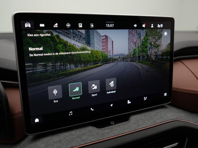Skoda Kodiaq 1.5 TSI 204 pk DSG PHEV Selection | LED Matrix | Trekhaak | Leder | Stoel-/achterbankverwarming | Adaptive Cruise | CANTON sound | 20 inch