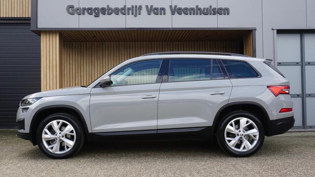 Skoda Kodiaq 1.5 TSI 150pk DSG Business Edition Plus Pano.Dak Trekhaak Virtual Cockpit 4xStoelvw+Stuur 19inch LM *Zeer Nette Skoda* Steel Grey