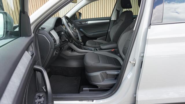 Skoda Kodiaq 1.5 TSI 150pk DSG Business Edition Plus Pano.Dak Trekhaak Virtual Cockpit 4xStoelvw+Stuur 19inch LM *Zeer Nette Skoda* Steel Grey