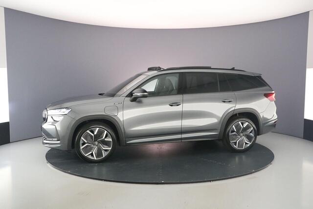 Skoda Kodiaq Sportline Business 1.5 TSI PHEV 204pk DSG Automaat Trekhaak, Panoramadak, Adaptive cruise control, LED matrix koplampen, Achteruitrijcamera, Elektrische achterklep
