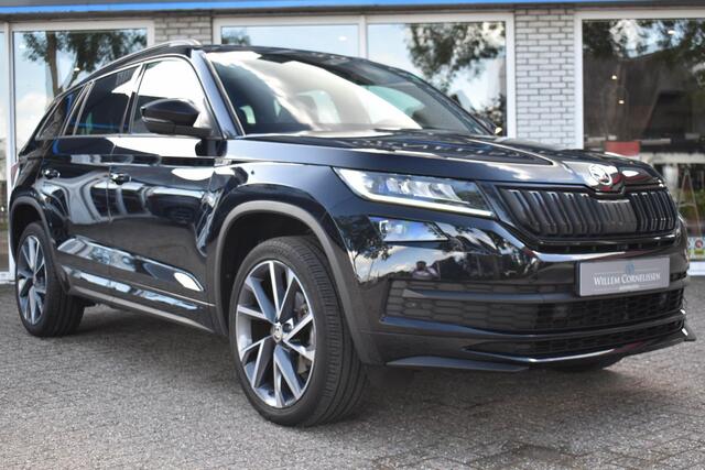 Skoda Kodiaq 1.5 TSI Sportline Business 7p. Pano Camera 20"