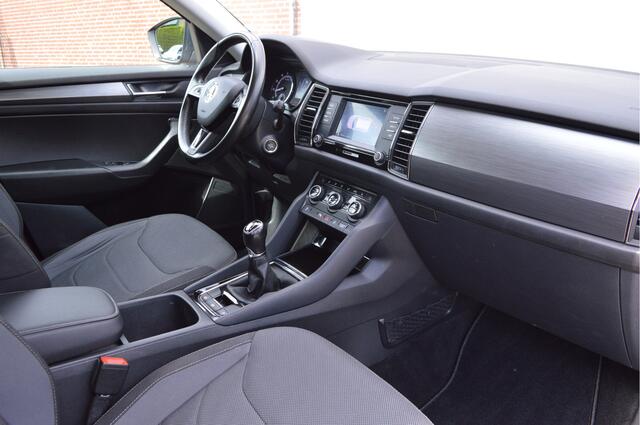 Skoda Kodiaq 1.4 TSI Amb Busn. / Apple/Android / Pdc / Clima / Stoelverw.