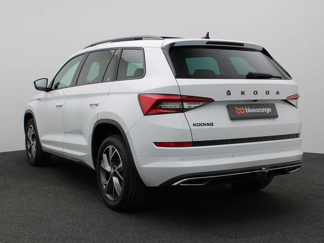 Skoda Kodiaq 1.5 TSI Sportline Business 7p. 150PK DSG Pano-Schuifdak, Adaptieve Cruise Controle, Navi, Keyless, Side Assist, Virtual Pedal, Memorystoel, Stoelverwarming, Trekhaak, 18" LM Velgen