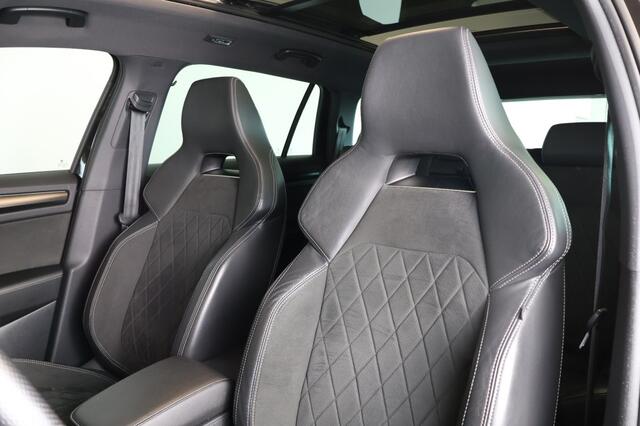 Skoda Kodiaq 2.0 TSI 4X4 Sportline Business 7 Persoons - Pano - Trekhaak