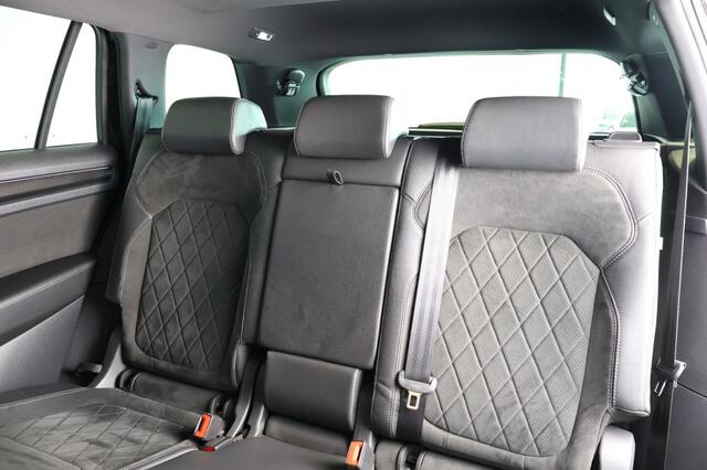 Skoda Kodiaq 2.0 TSI 4X4 Sportline Business 7 Persoons - Pano - Trekhaak