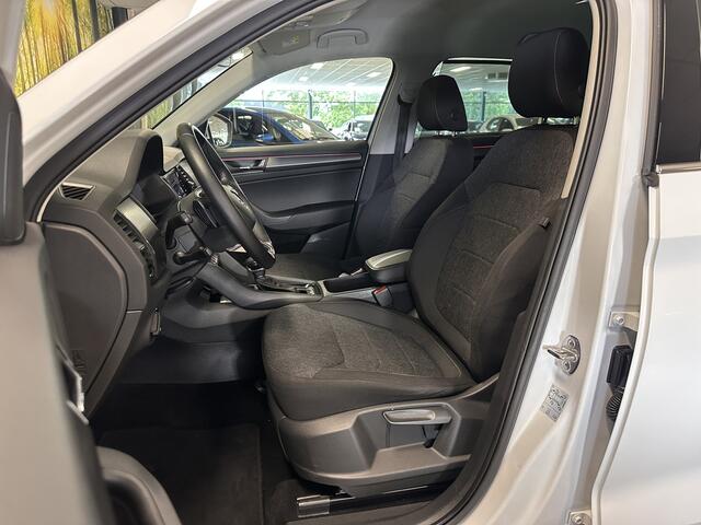 Skoda Kodiaq 1.5 TSI Sportline Business | Adaptieve Cruise Control | Achteruitrijcamera | Keyless Go/Entry | Sfeerverlichting | Stoelverwarming | Apple Carplay/Android Auto | Parkeersensoren | Stuurverwarming |