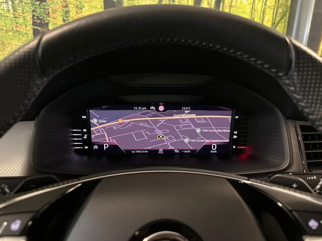 Skoda Kodiaq 1.5 TSI Sportline Business | Adaptieve Cruise Control | Achteruitrijcamera | Keyless Go/Entry | Sfeerverlichting | Stoelverwarming | Apple Carplay/Android Auto | Parkeersensoren | Stuurverwarming |