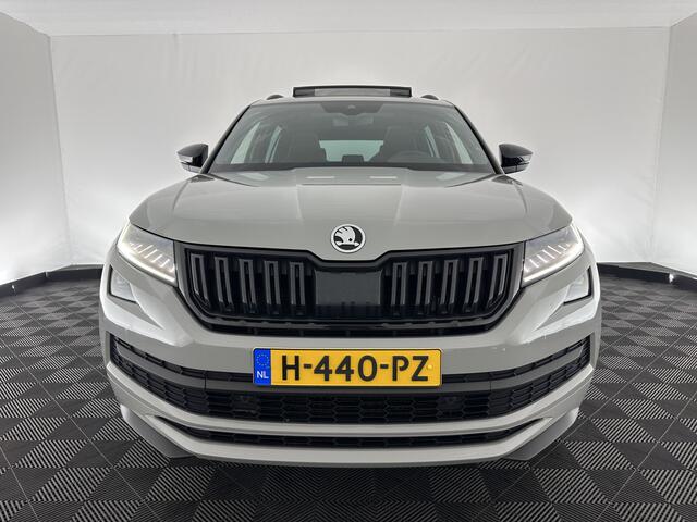 Skoda Kodiaq 1.5 TSI Sportline Business Aut. *PANO | LEATHER-ALCANTARA | FULL-LED | ADAPTIVE-CRUISE | BLIND-SPOT | MEMORY-PACK | CANTON-SOUND | CAMERA | KEYLESS | DIGI-COCKPIT | SPORT/HEATED-SEATS | DAB+ | AMBIENT-LIGHT | CARBON |