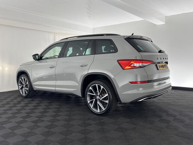 Skoda Kodiaq 1.5 TSI Sportline Business Aut. *PANO | LEATHER-ALCANTARA | FULL-LED | ADAPTIVE-CRUISE | BLIND-SPOT | MEMORY-PACK | CANTON-SOUND | CAMERA | KEYLESS | DIGI-COCKPIT | SPORT/HEATED-SEATS | DAB+ | AMBIENT-LIGHT | CARBON |