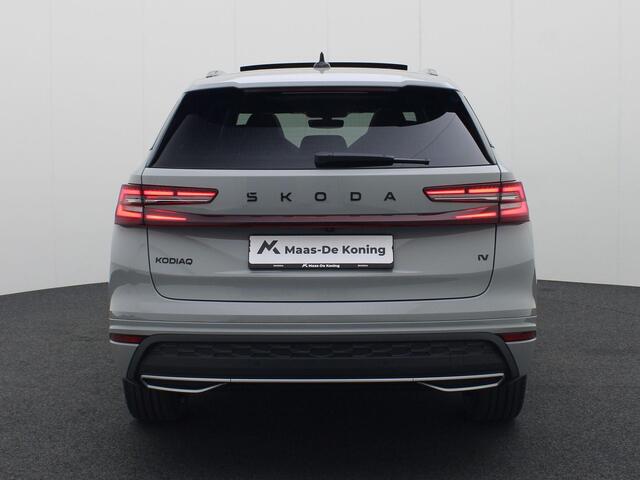 Skoda Kodiaq 1.5 TSI 204pk DSG PHEV Sportline Business · Panoramadak · Parkeersensoren + Camera · Trekhaak · Garantie t/m 30-07-2030 of 100.000km