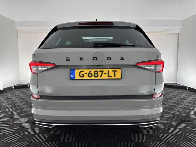 Skoda Kodiaq 1.5 TSI Sportline Business Aut. *PANO | LEATHER-ALCANTARA | FULL-LED | MEMORY-PACK | CANTON-SOUND | CAMERA | KEYLESS | DIGI-COCKPIT | SPORTSEATS | DAB+ | AMBIENT-LIGHT | CARBON | TOWBAR | 20''ALU*
