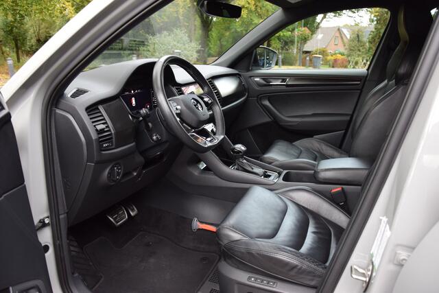 Skoda Kodiaq 1.5 TSI Sportline Business DSG Automaat | BOVAG Garantie | Org. NL | Trekhaak | Vitrueel Dashboard | Adaptive Cruise | Camera | Stoelverwarming | Full LED | 19'' Velgen |