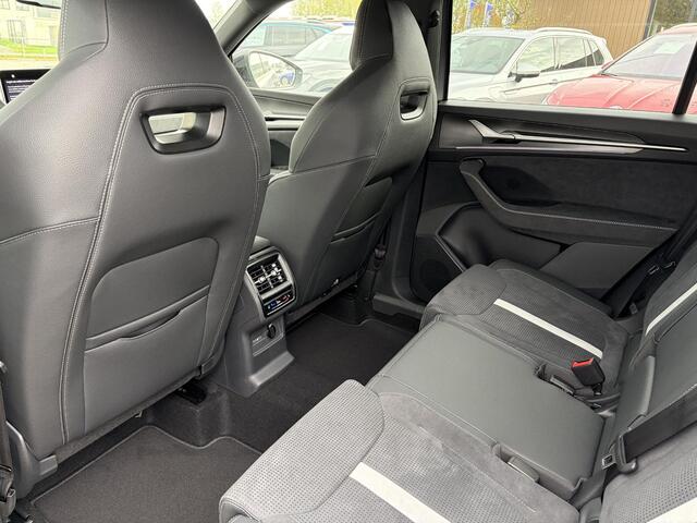 Skoda Kodiaq 1.5 TSi 204 Pk Automaat PHEV Sportline Business | Canton Audio | Panoramadak | Elektrische Stoelen | Trekhaak | Stoel Verwarming | CarPlay | Camera | LED | 20 Inch | Nieuwe Auto!!