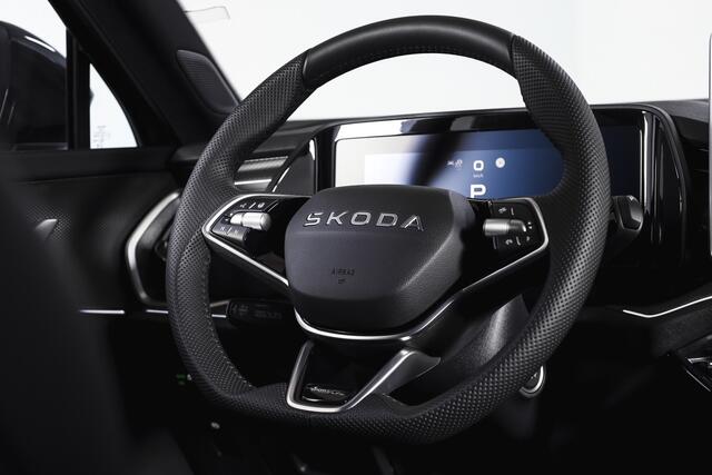 Skoda Kodiaq 1.5 TSI PHEV Sportline Business | DCC+ | Elek. Trekhaak | Dig. Cockpit | Adapt Cruise | Memory | Winterpakket | Camera | NAV + App. Connect | ECC | DAB | Elek. Klep | LM 20" | 2947