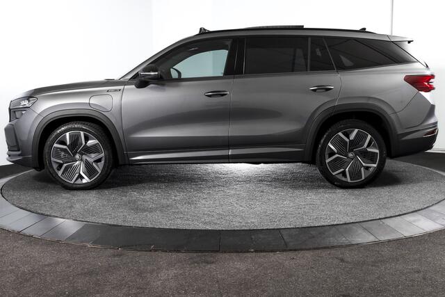 Skoda Kodiaq 1.5 TSI PHEV Sportline Business | S/K-Panodak | DCC+ | Dig. Cockpit | Adapt Cruise | Memory | Winterpakket | Camera | NAV + App. Connect | ECC | DAB | Elek. Trekhaak | Elek. Klep | LM 20" | 0767