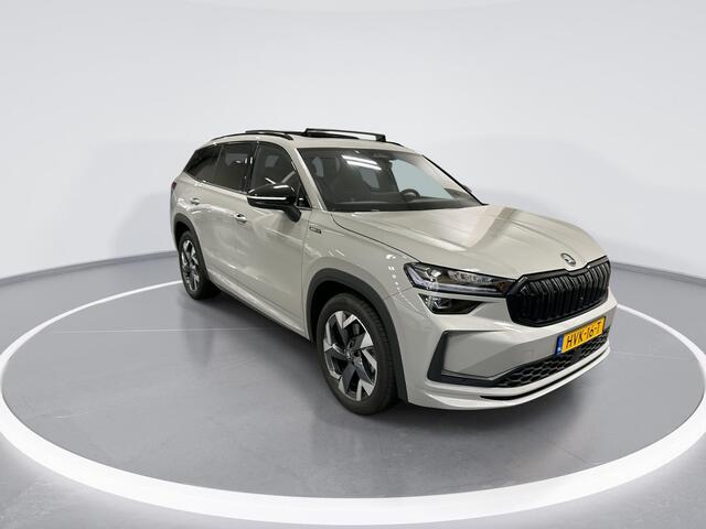 Skoda Kodiaq 1.5 TSI 204pk DSG PHEV Sportline Business · Camera · Panoramadak · Elek. Voorstoel · Apple/Android Car Play · Elek. Trekhaak · Elek. Achterklep · 19'' Inch · Garantie t/m 09-07-2029 of 100.000km