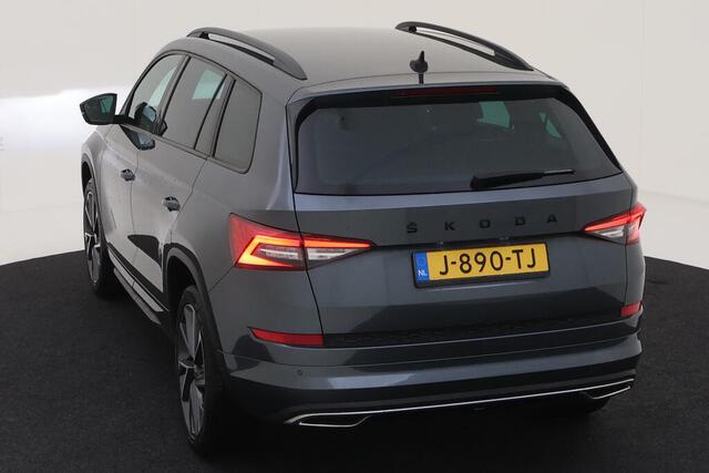 Skoda Kodiaq 1.5 TSI Sportline Business 7p. / AUTOMAAT/ TREKHAAK/ CAMERA/ PARK. SENSOREN/ ADAPT. CUIRSE/ STOELVERWARM./ LED/ VIRTUAL COCKPIT/ GETINT GLAS/ 20" LMV