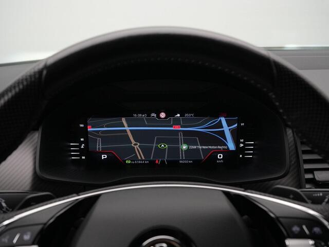 Skoda Kodiaq 7 pers. 1.5 TSI 150 pk DSG Sportline Business | Panoramadak | Trekhaak | Navigatie Columbus | Canton | Stoelverwarming | Achteruitrijcamera