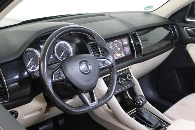 Skoda Kodiaq 2.0 TSI 4x4 Style 7-Persoons, Panoramadak, 360°Camera, Canton, Trekhaak, Vol opties!
