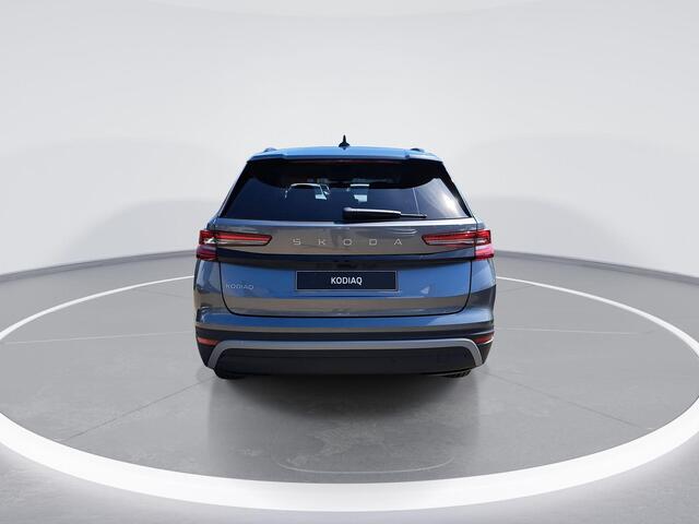 Skoda Kodiaq Business Edition 1.5 TSI m-HEV 110 kW / 150 PK SUV | 7 Persoons | Metallic Lak | 18'' Lichtmetalen Velgen | 4000,- inruilvoordeel!!